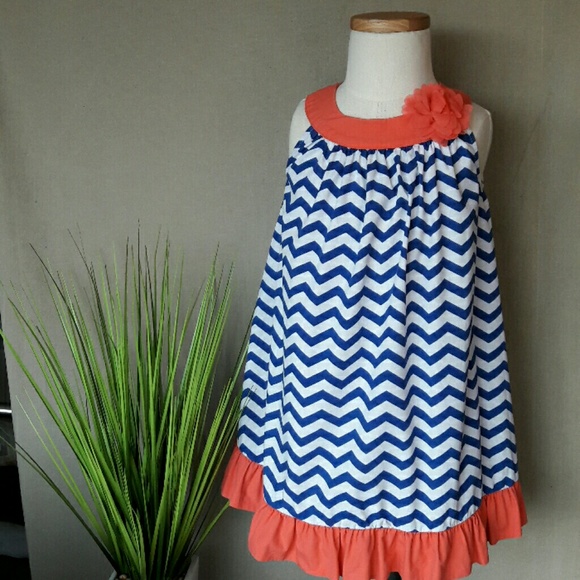 Gymboree Other - Gymboree Chevron Flower Ruffle Dress